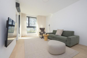 Stylish Grzybowska Apartments by Noclegi Renters